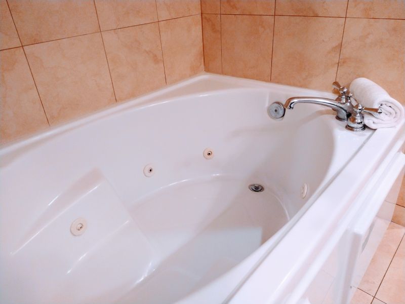 Acrylic Bathtub Installation in Sarasota, FL